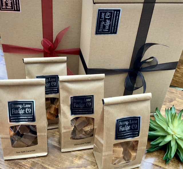 Pick Your Own Selection Of 4 Gift Kraft Bags In A Gift Hamper