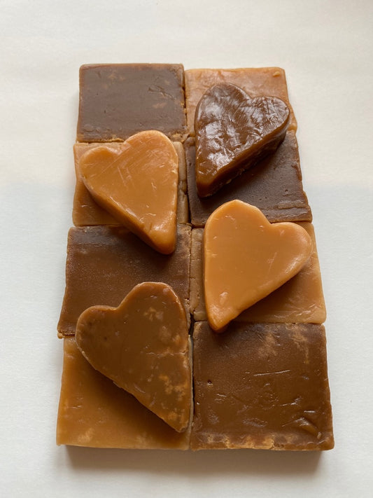 Small Heart‑Shaped Fudge Gift Box – Handmade & Gift Wrapped UK