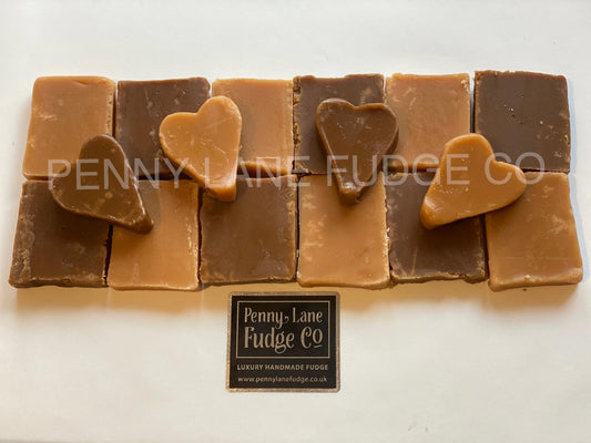 Medium Heart‑Shaped Fudge Gift Box – Handmade & Gift Wrapped UK